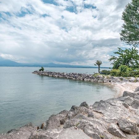 Casa Lugana 9 - Monolocale Con Piscina Fronte Lago Sirmione Luaran gambar